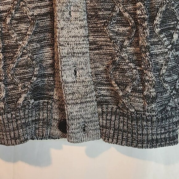 Rue21 Grey Black Heather Thick Woven Cable Knit Big Button Detail LS Cardigan L - Picture 3 of 16